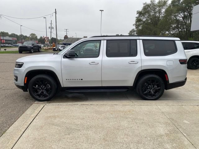 Used 2025 Jeep Wagoneer Series II AWD/4WD image 9