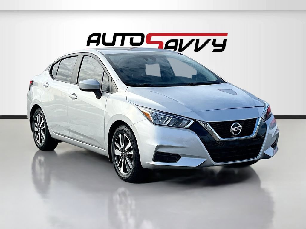 Used 2022 Nissan Versa SV image 1