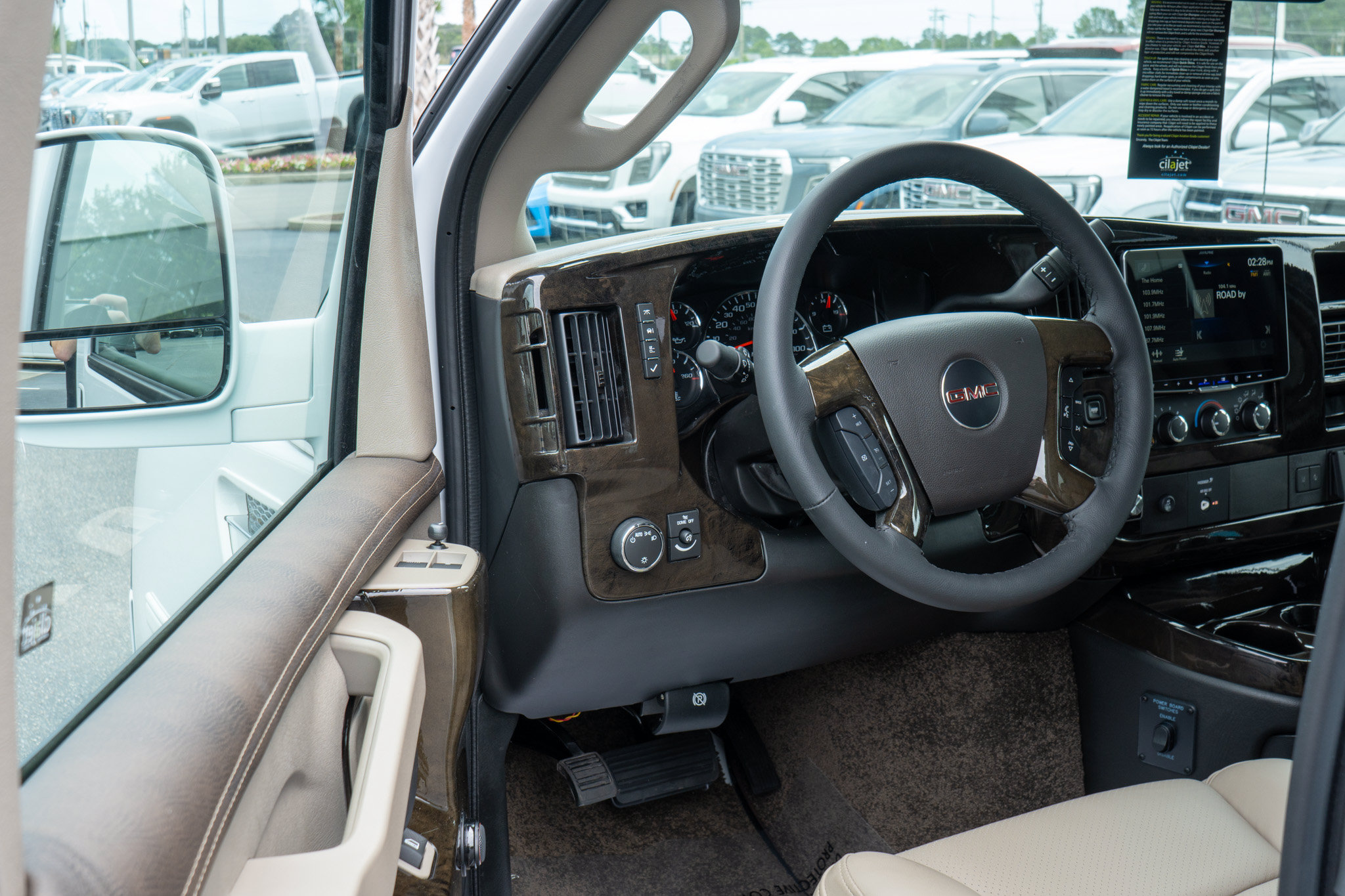 New 2026 GMC Savana 2500 w/ Driver Convenience Package RWD image 12