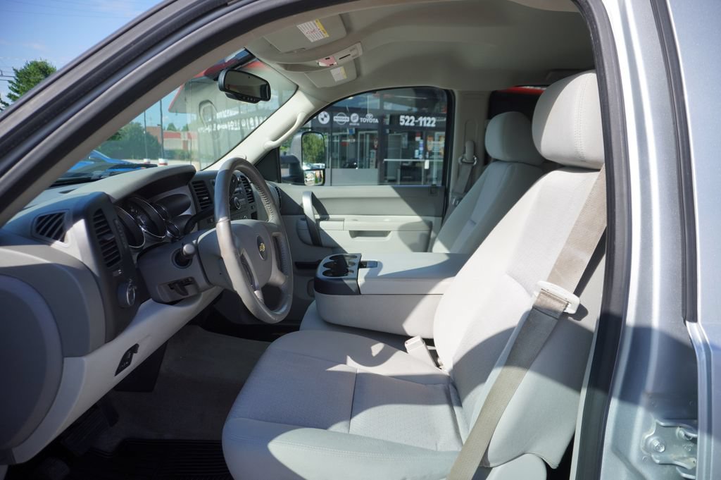 Used 2014 Chevrolet Silverado 3500 LT w/ Custom Sport Truck Package AWD/4WD image 22