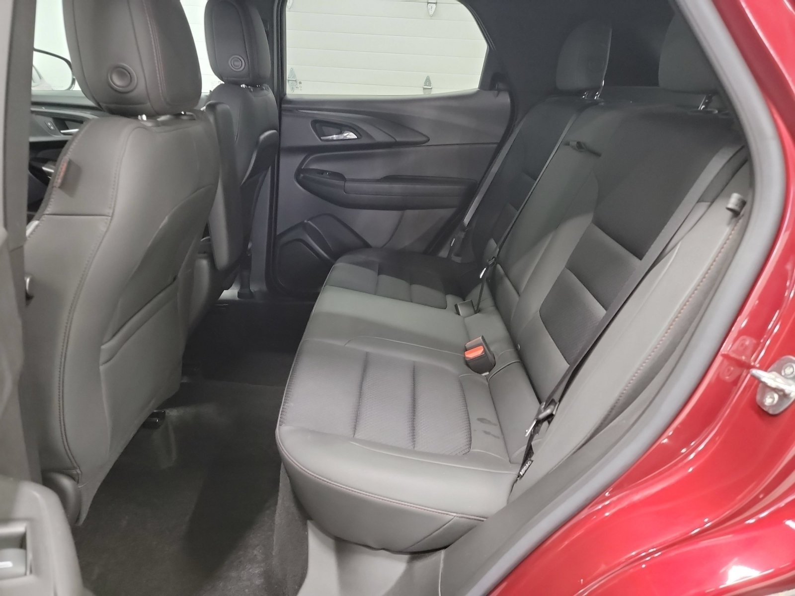 Used 2023 Chevrolet TrailBlazer RS AWD/4WD image 27