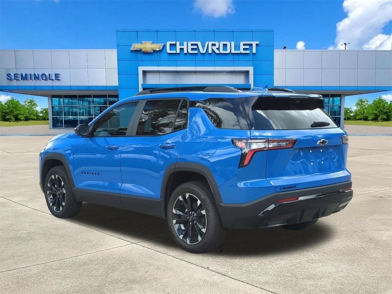 New 2026 Chevrolet Equinox RS w/ Safety and Technology Package FWD image 3