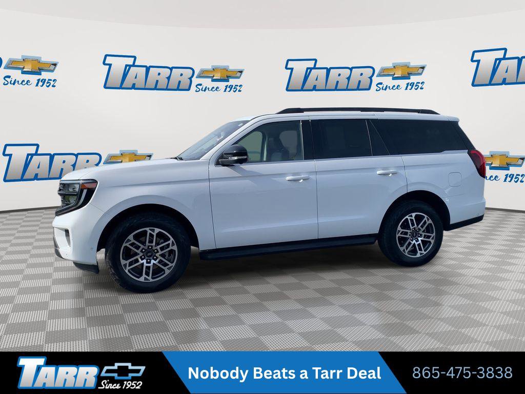Used 2025 Ford Expedition Active AWD/4WD image 5
