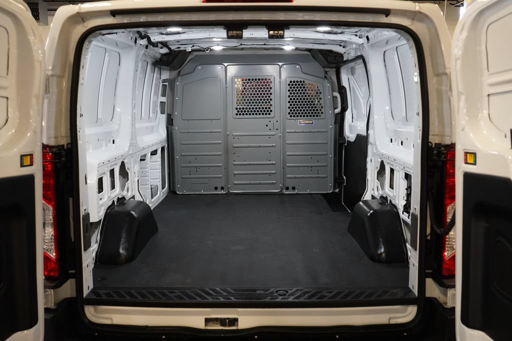 Used 2025 Ford Transit 150 Low Roof RWD image 18