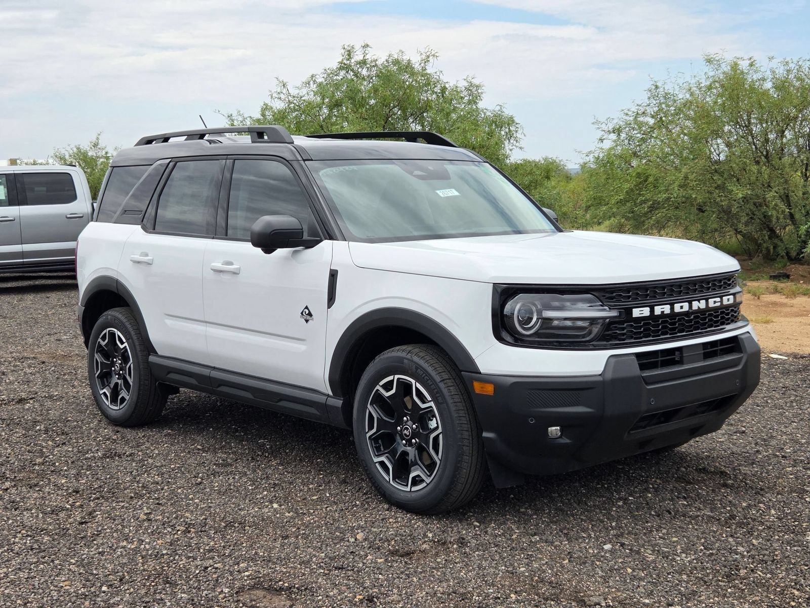 New 2026 Ford Bronco Sport Outer Banks w/ Outer Banks Tech Package+ AWD/4WD image 3