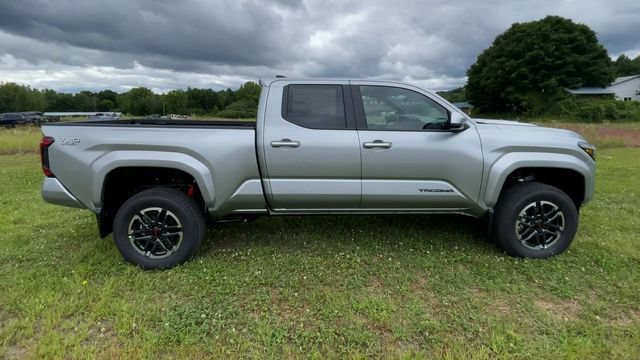 New 2026 Toyota Tacoma TRD Sport AWD/4WD image 9