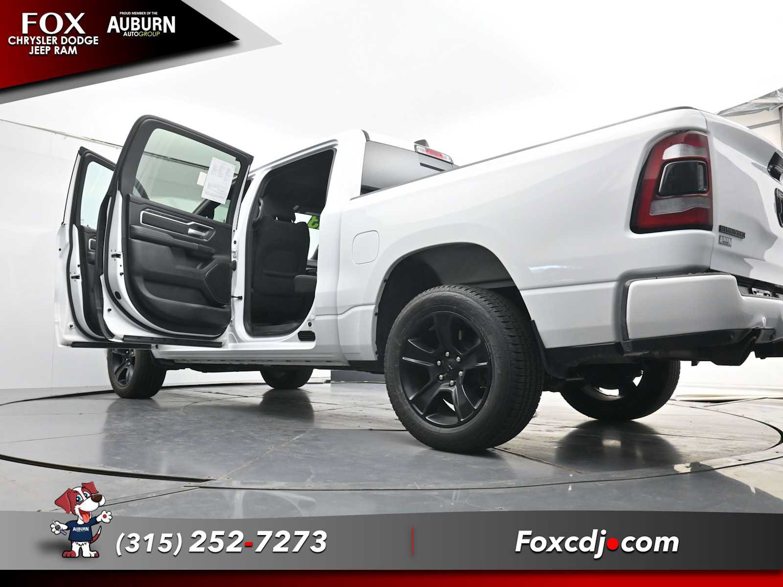 Used 2023 RAM 1500 Big Horn AWD/4WD image 39