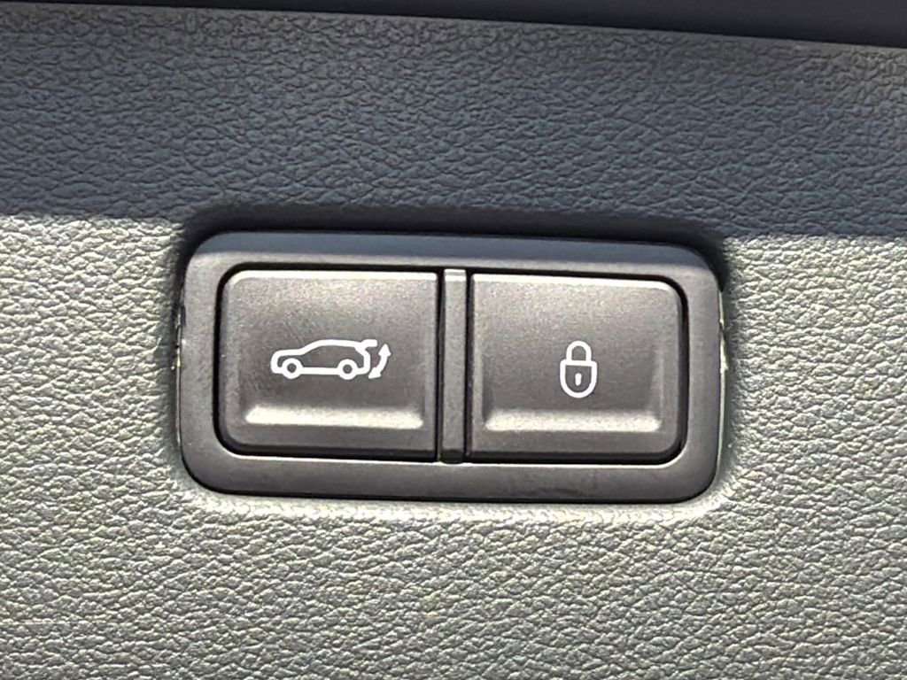 Used 2026 Genesis GV80 2.5T Advanced image 19