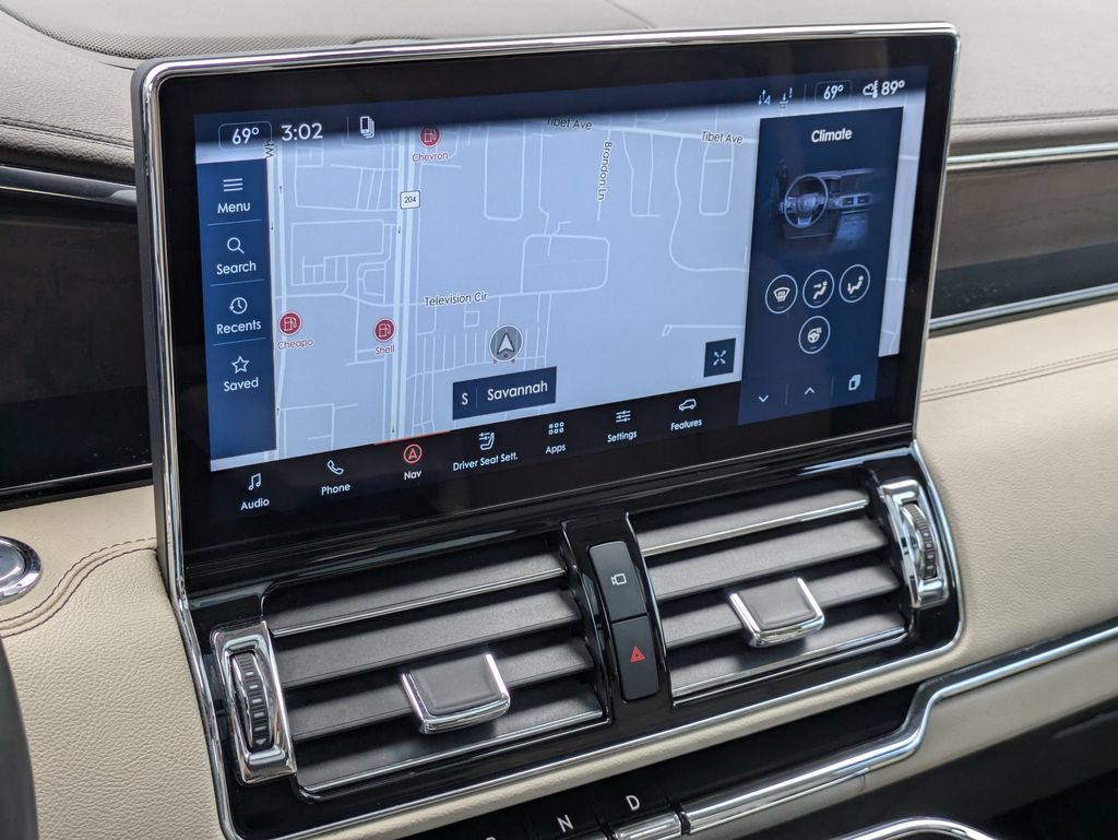 Certified 2022 Lincoln Navigator Reserve AWD/4WD image 25