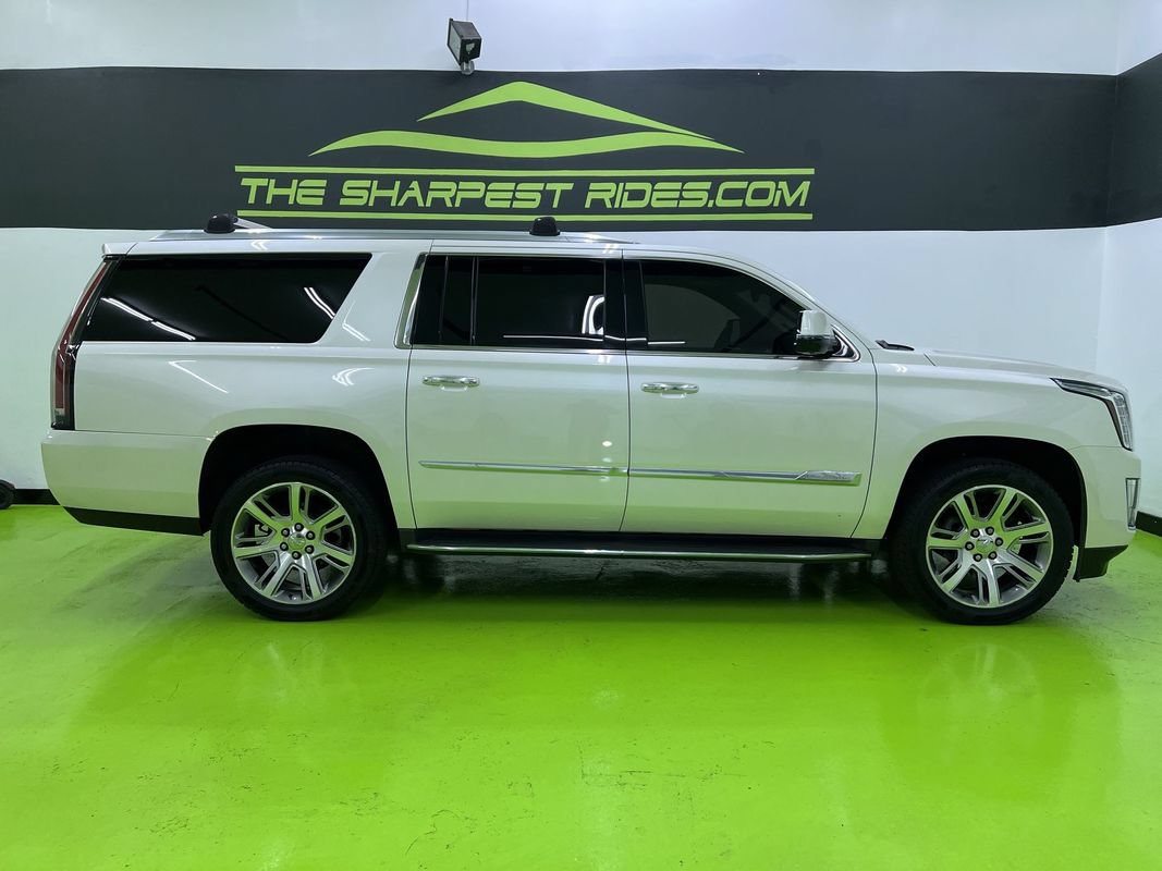 Used 2015 Cadillac Escalade ESV Luxury AWD/4WD image 11