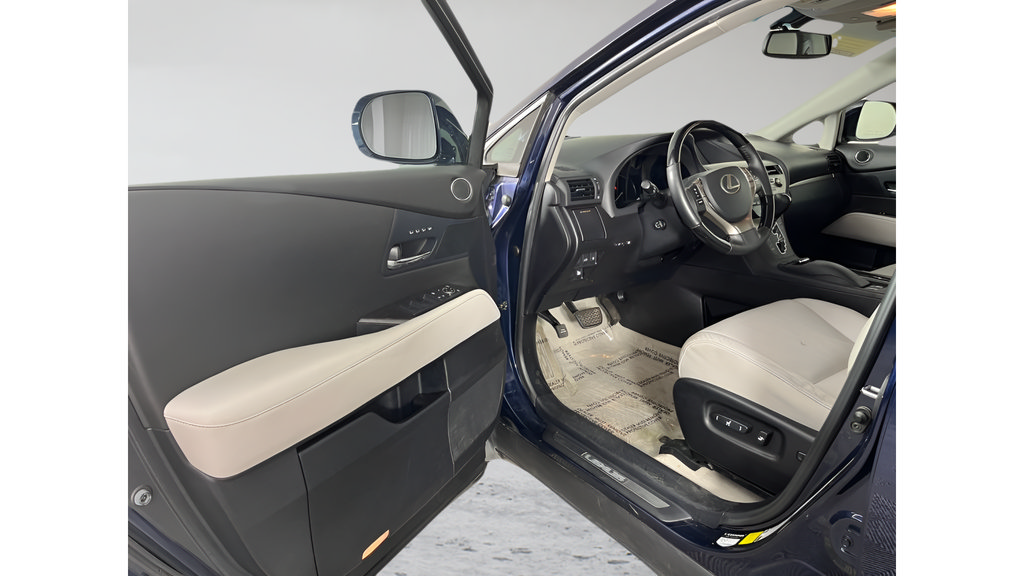 Used 2015 Lexus RX 450h AWD image 9