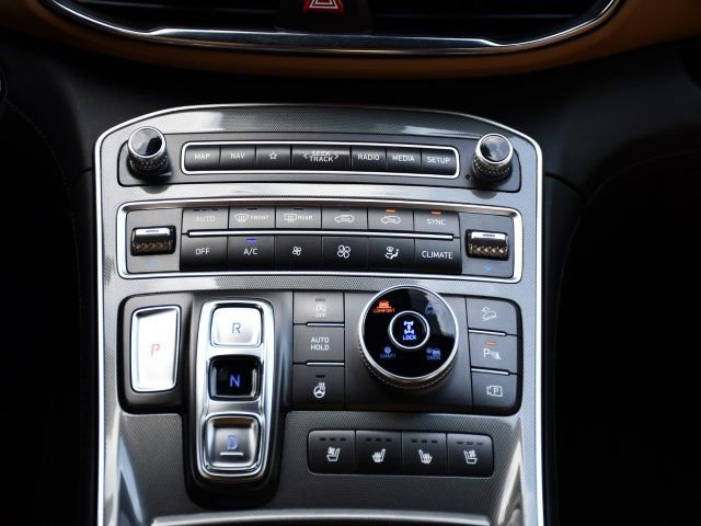 Used 2023 Hyundai Santa Fe Calligraphy image 25