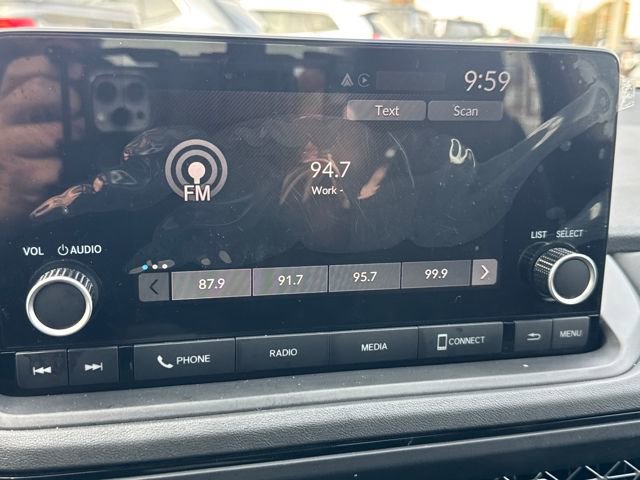 Certified 2023 Honda Accord EX image 9