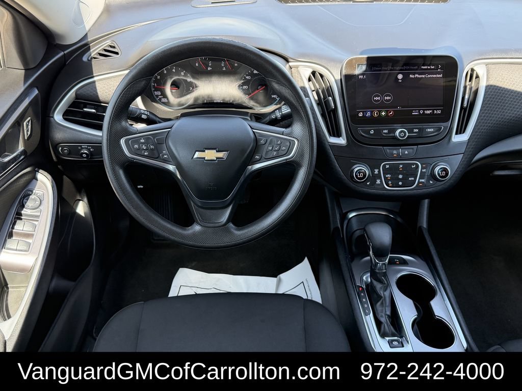 Used 2024 Chevrolet Malibu LT FWD image 11