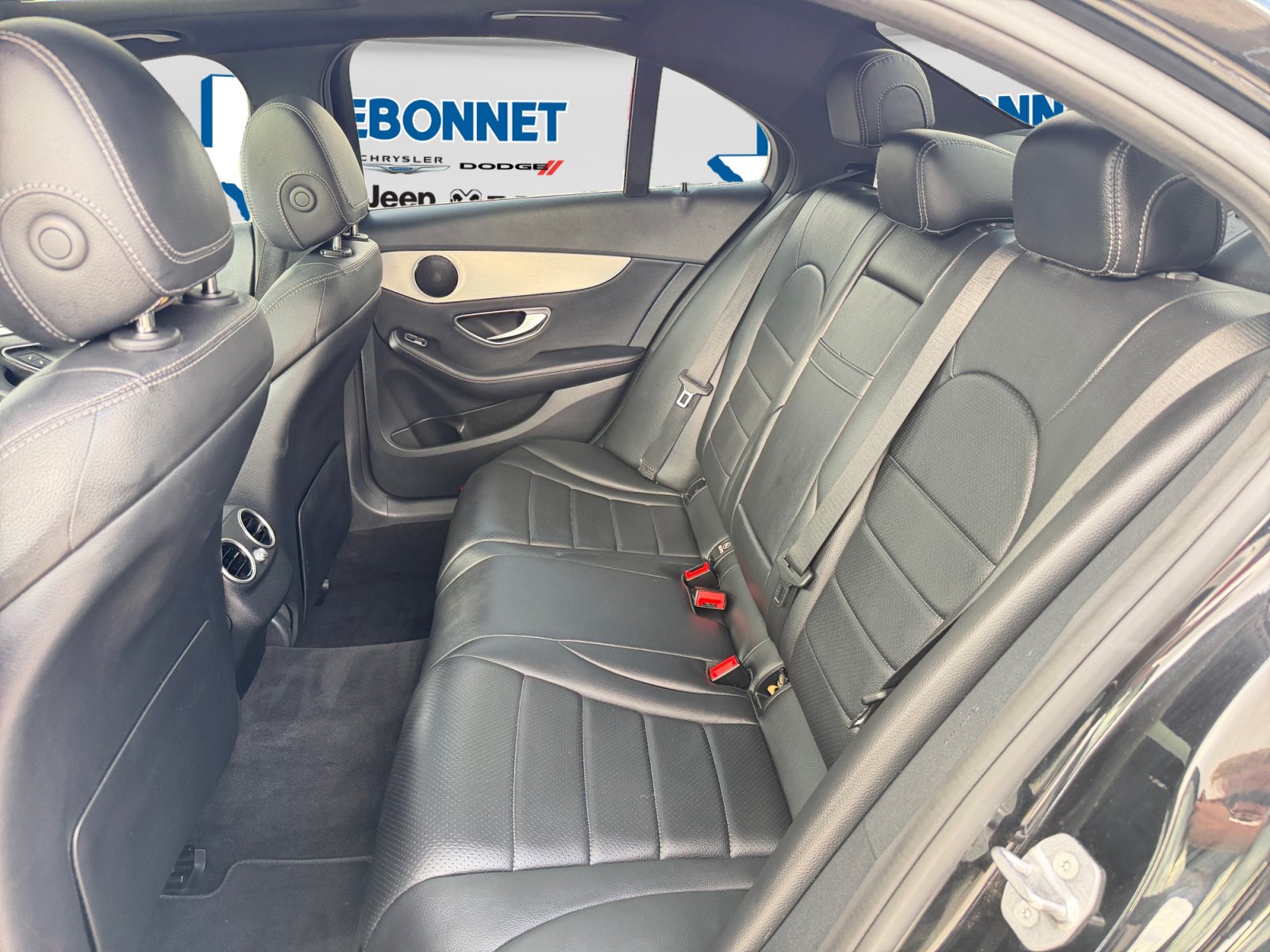 Used 2018 Mercedes-Benz C 300 Sedan image 21