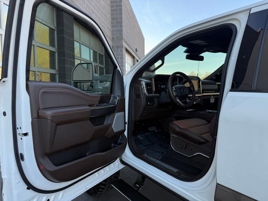 Used 2026 Ford F350 King Ranch w/ Chrome Package AWD/4WD image 34