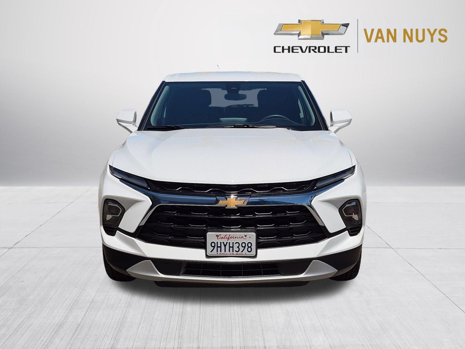 Used 2024 Chevrolet Blazer LT w/ LPO, Cargo Package FWD image 2