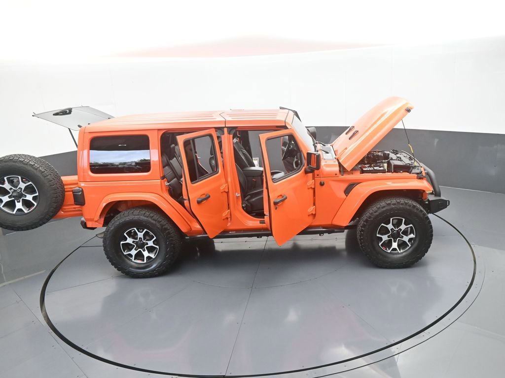 Used 2018 Jeep Wrangler Unlimited Sahara AWD/4WD image 64