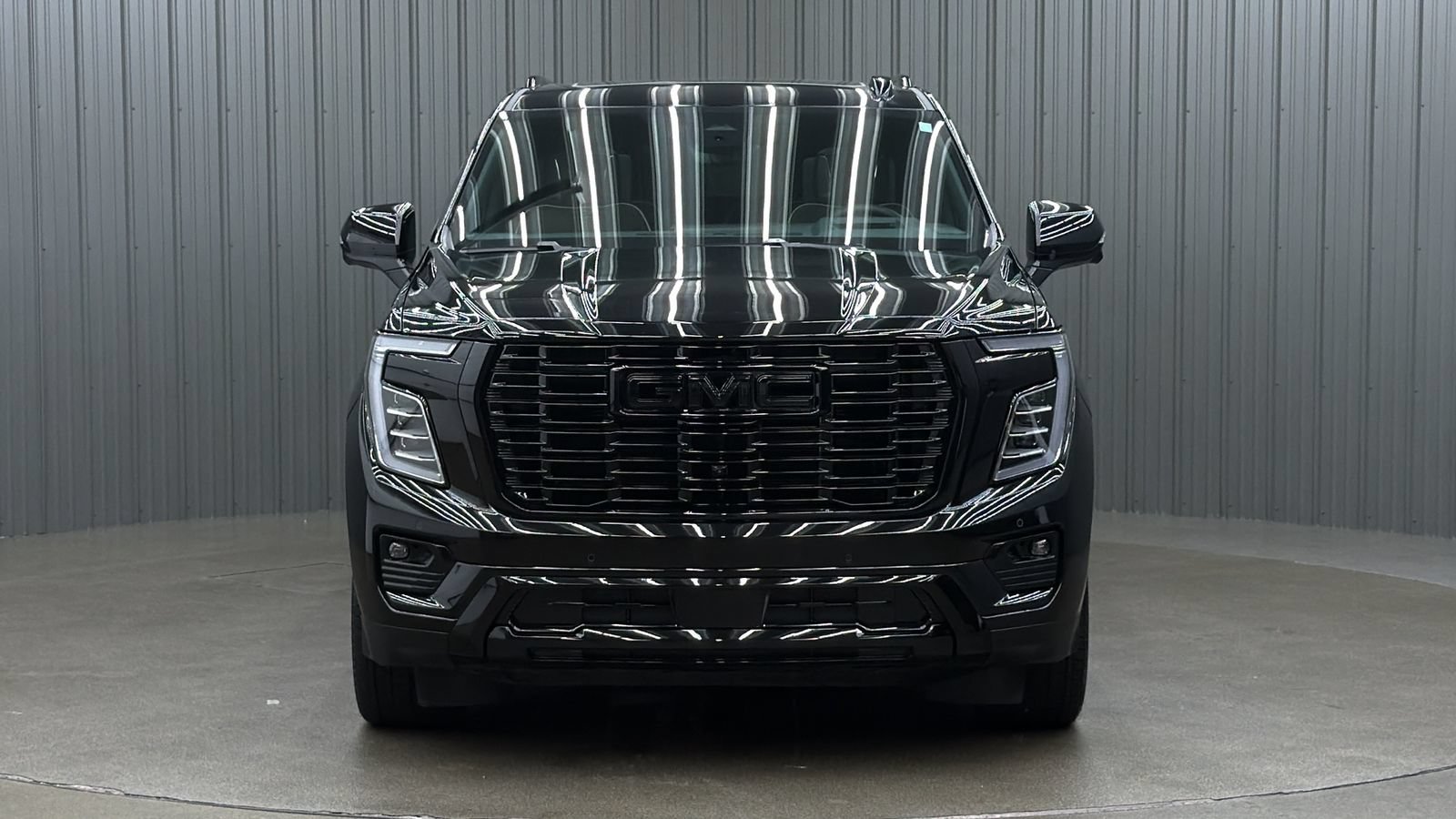 Used 2026 GMC Yukon Denali Ultimate AWD/4WD image 8