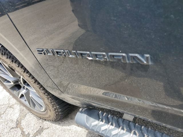 Used 2022 Chevrolet Suburban Z71 w/ Off-Road Capability Package AWD/4WD image 8