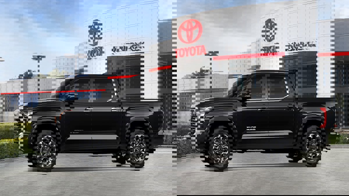 New 2026 Toyota Tundra Limited image 3