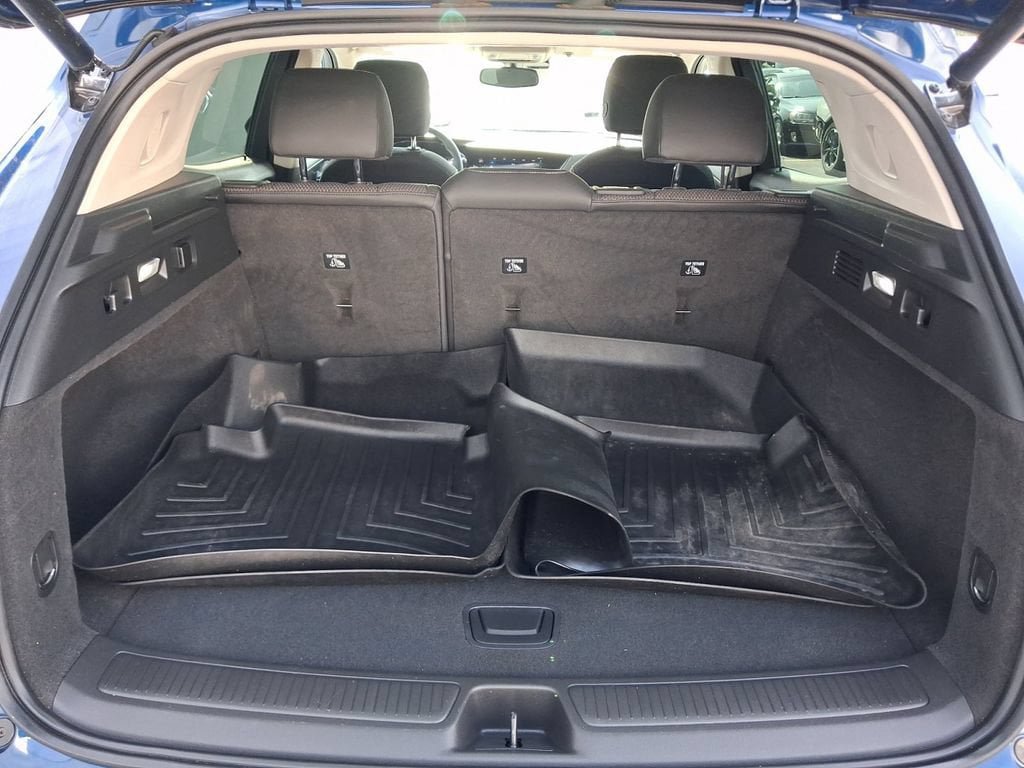 Used 2022 Buick Envision Preferred AWD/4WD image 24