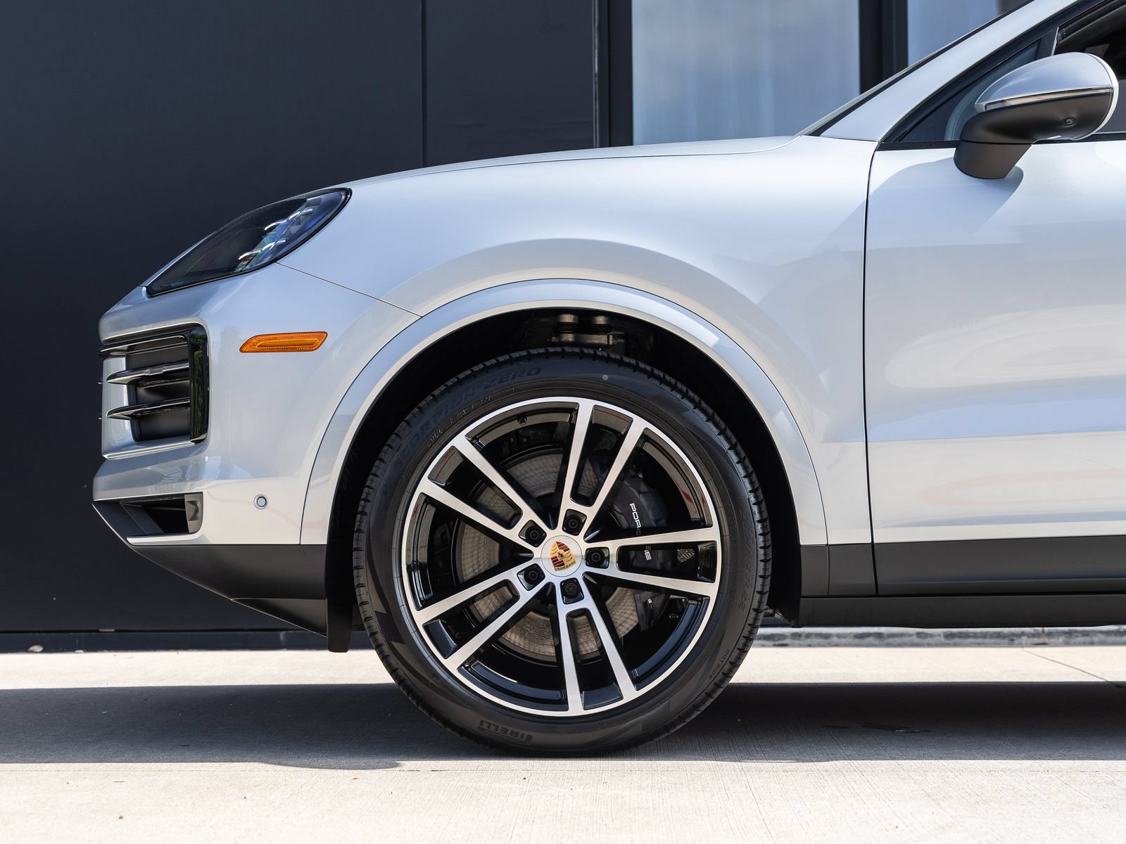 New 2026 Porsche Cayenne Coupe AWD/4WD image 13