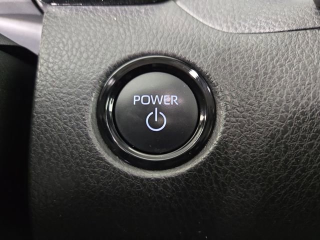 Used 2025 Toyota Camry LE image 24