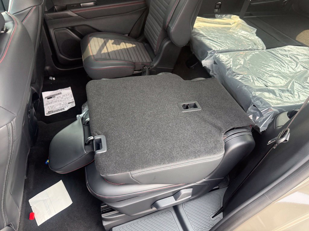 New 2026 Ford Explorer ST-Line w/ ST-Line Street Pack AWD/4WD image 36