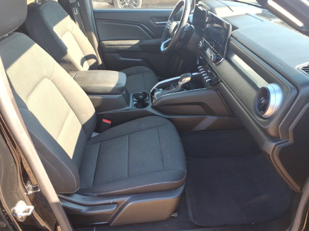 Certified 2025 Chevrolet Colorado LT w/ Advanced Trailering Package RWD image 15