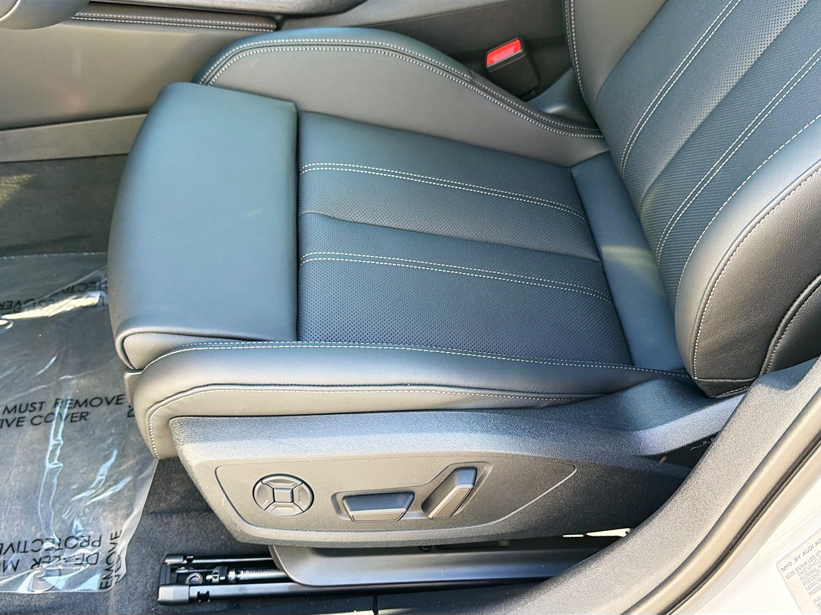 New 2026 Audi A6 Premium Plus AWD/4WD image 19