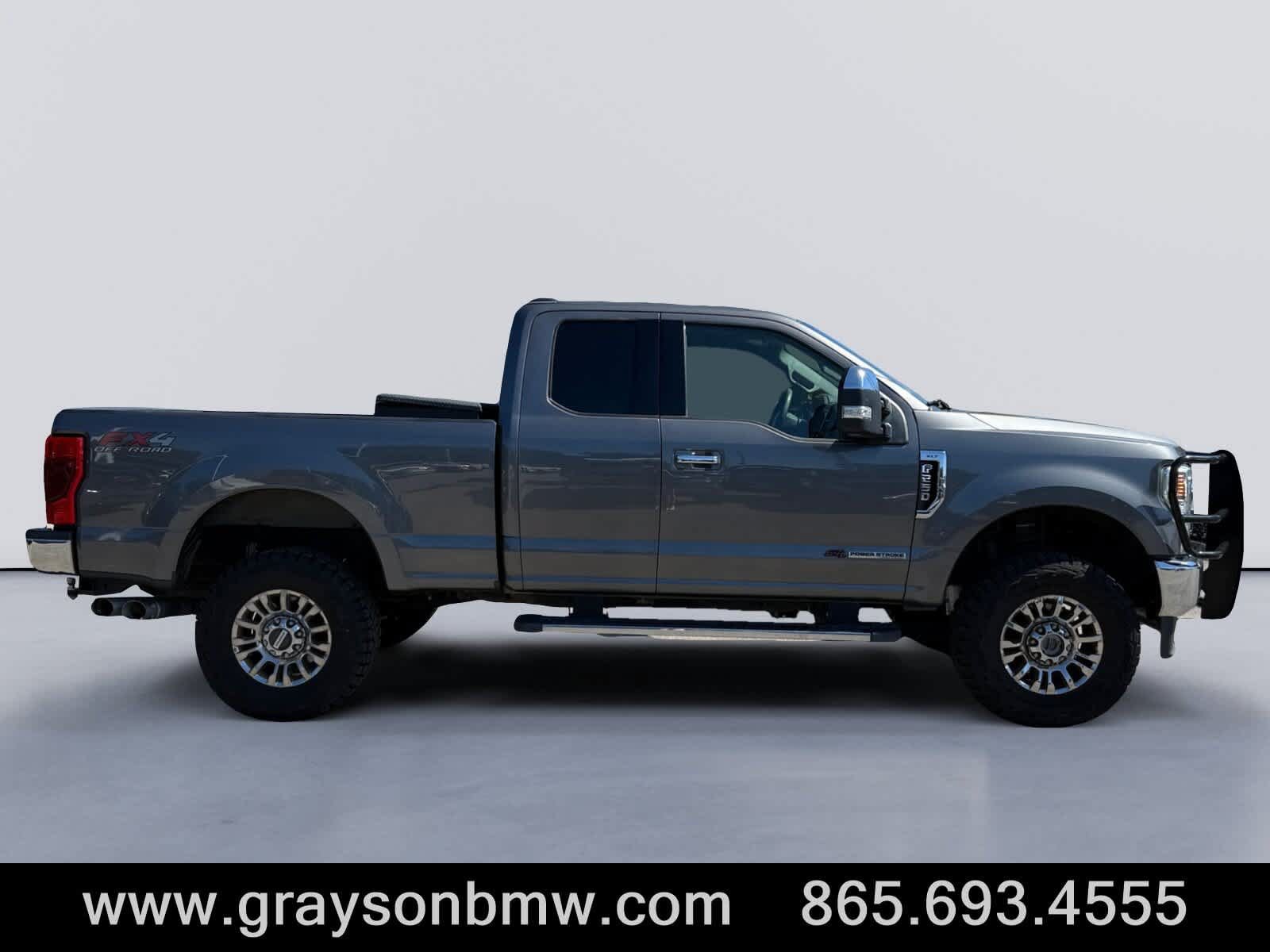 Used 2022 Ford F250 XLT w/ XLT Premium Package AWD/4WD image 2