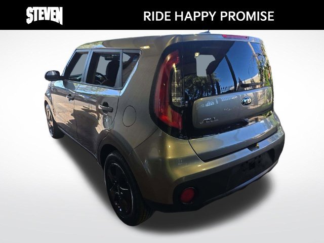 Used 2019 Kia Soul FWD image 2