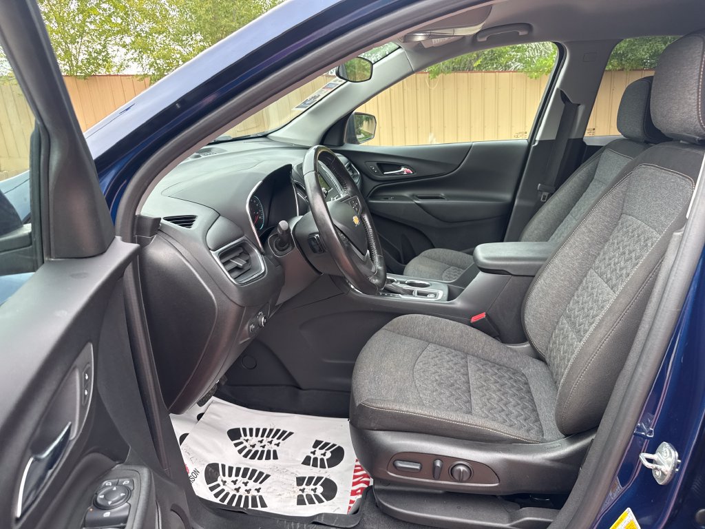 Used 2022 Chevrolet Equinox LT AWD/4WD image 12