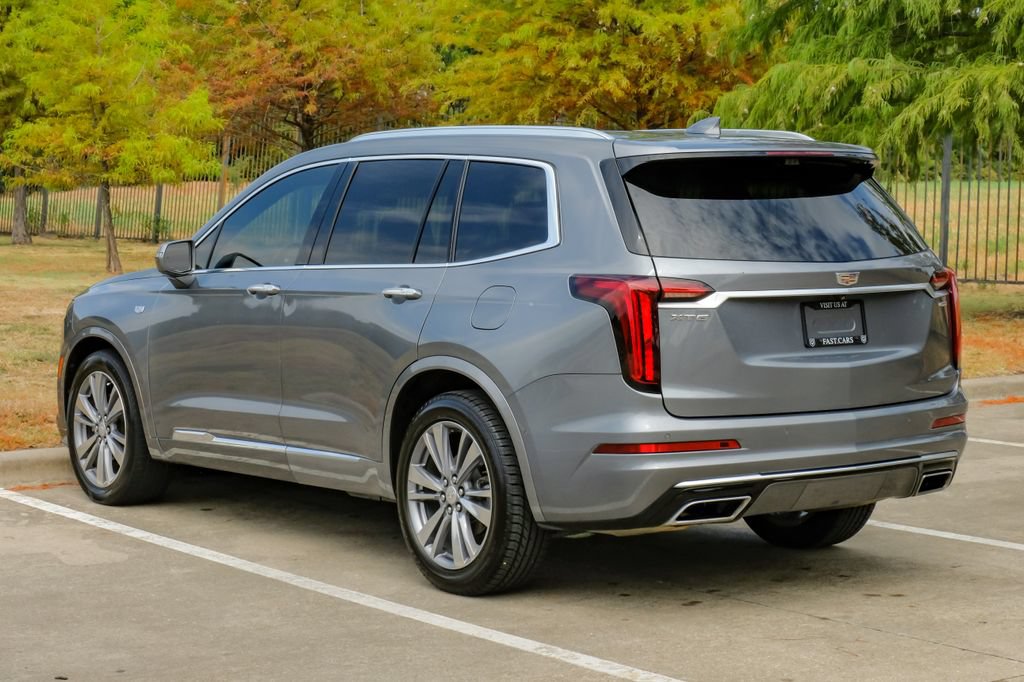 Used 2020 Cadillac XT6 Premium Luxury FWD image 16