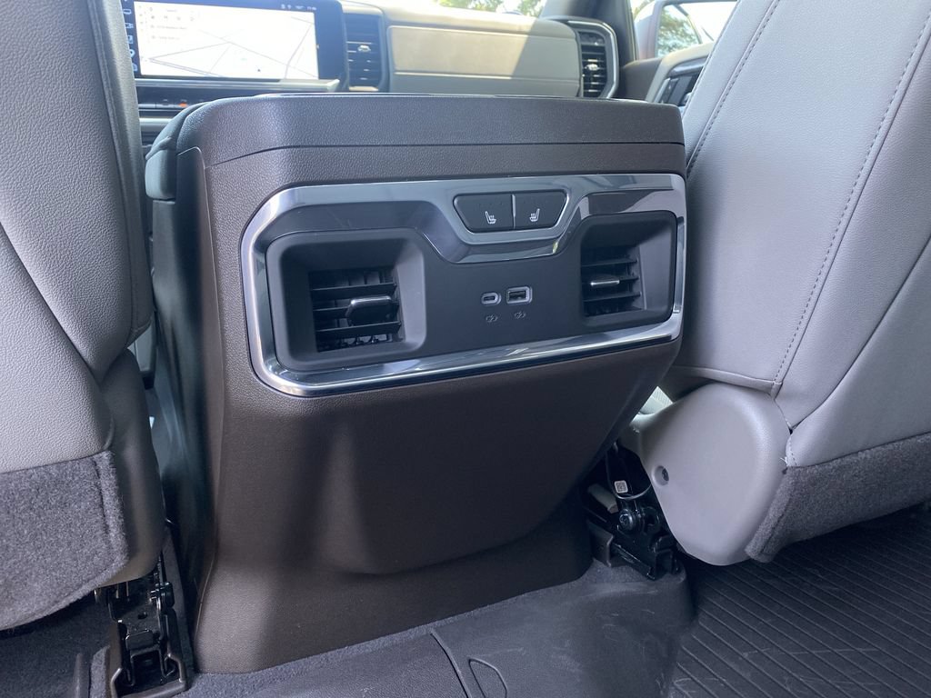 Used 2026 Chevrolet Silverado 1500 LTZ AWD/4WD image 29