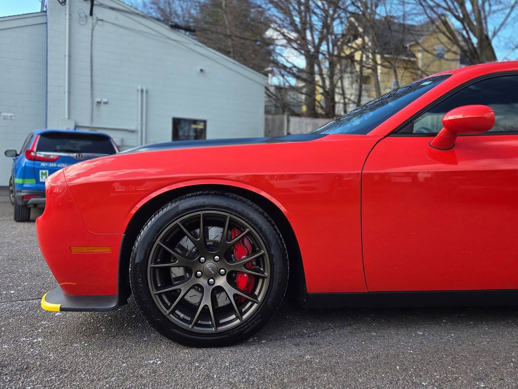 Used 2016 Dodge Challenger SRT Hellcat image 10