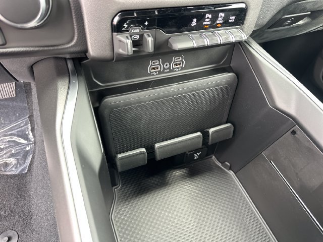 New 2027 RAM 1500 4x4 Crew Cab image 21