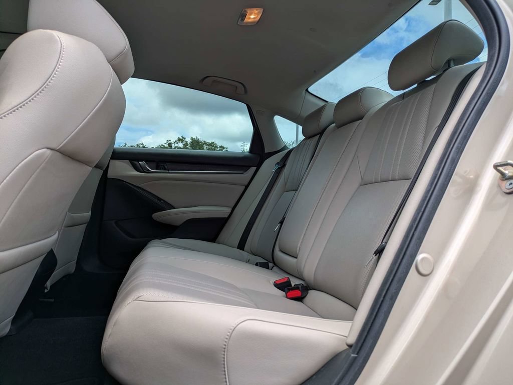 Used 2019 Honda Accord EX-L image 15
