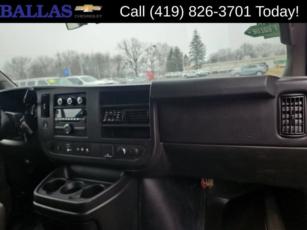Certified 2016 Chevrolet Express 3500 LT w/ LT Preferred Equipment Group RWD image 30