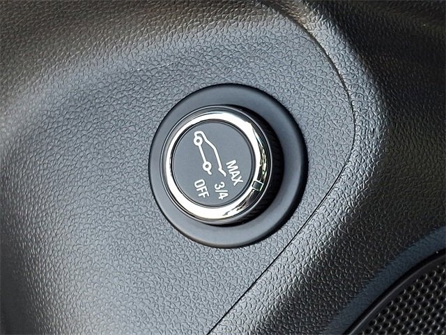 Used 2025 Chevrolet TrailBlazer RS w/ Convenience Package image 28