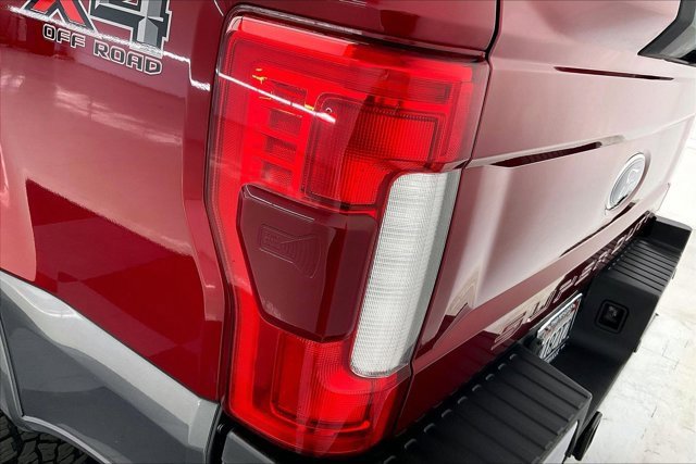 Used 2019 Ford F250 Lariat w/ Lariat Ultimate Package image 29