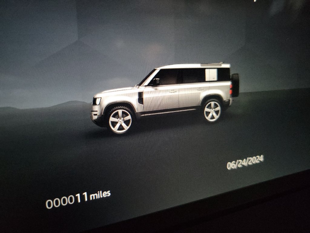 Certified 2024 Land Rover Defender 110 X AWD/4WD image 18