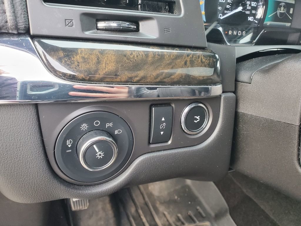 Used 2014 Lincoln MKS AWD w/ Equipment Group 201A image 14