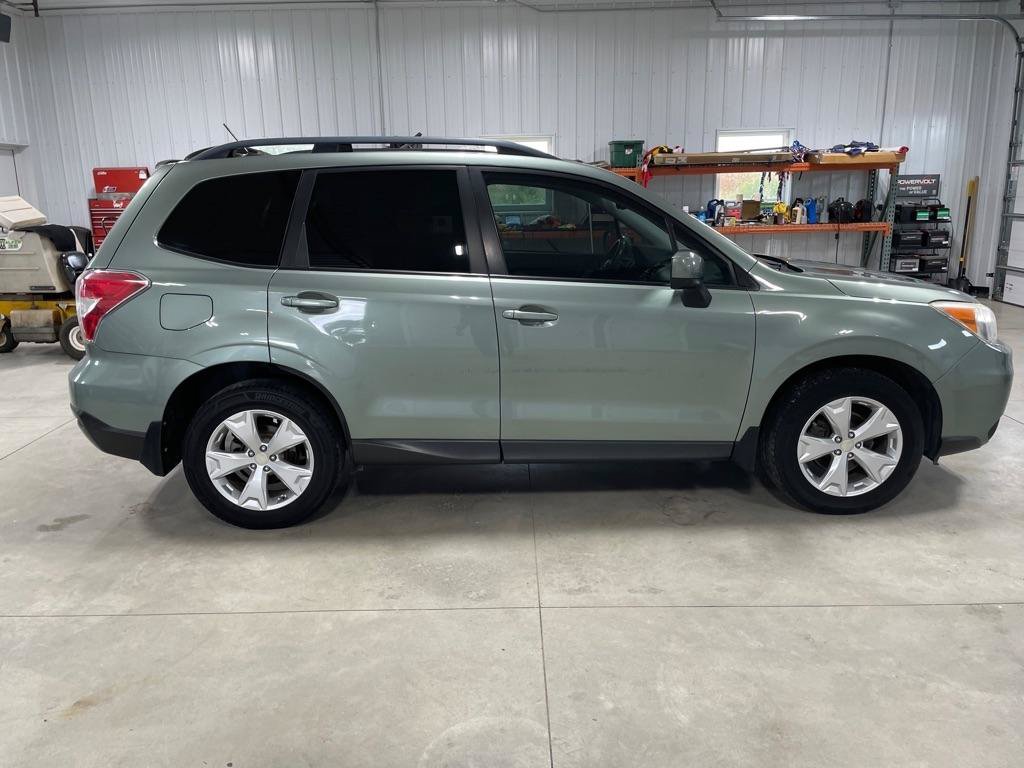 Used 2015 Subaru Forester 2.5i Premium AWD/4WD image 8