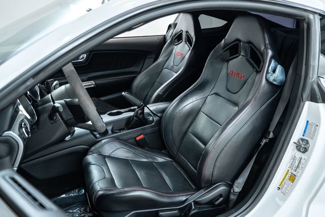 Used 2016 Ford Mustang GT Premium w/ GT Performance Package RWD image 19