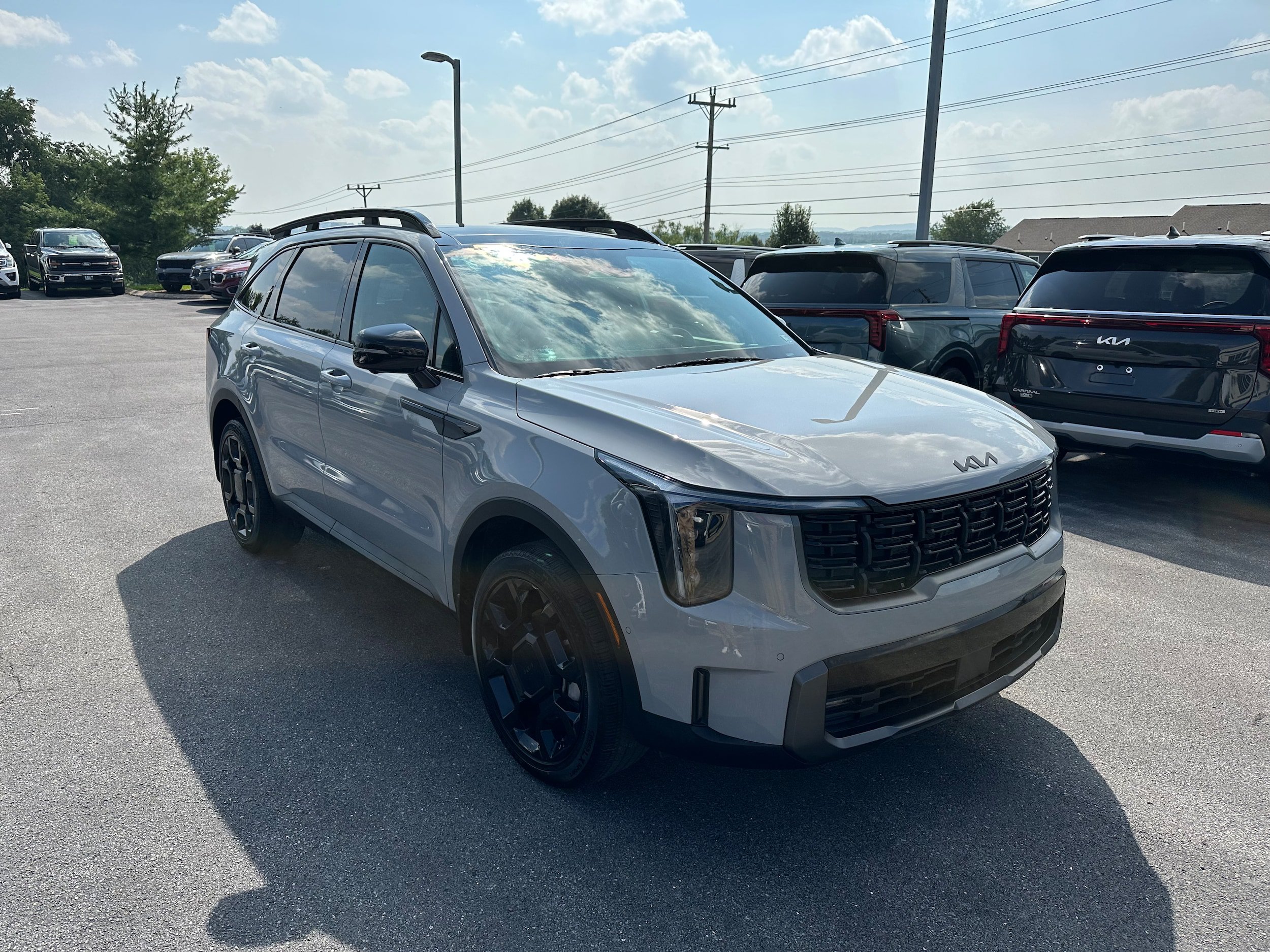 Used 2025 Kia Sorento SX Prestige AWD/4WD image 3