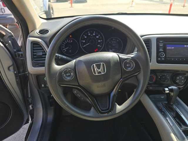 Used 2019 Honda HR-V LX image 9