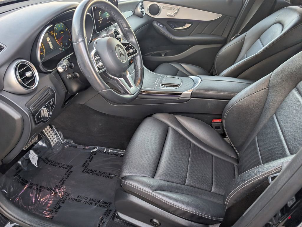 Used 2022 Mercedes-Benz GLC 300 4MATIC image 11
