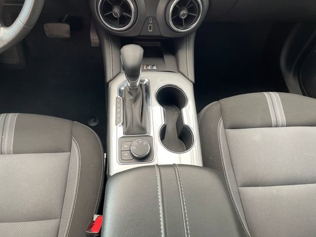 Used 2024 Chevrolet Blazer LT w/ Convenience Package image 18